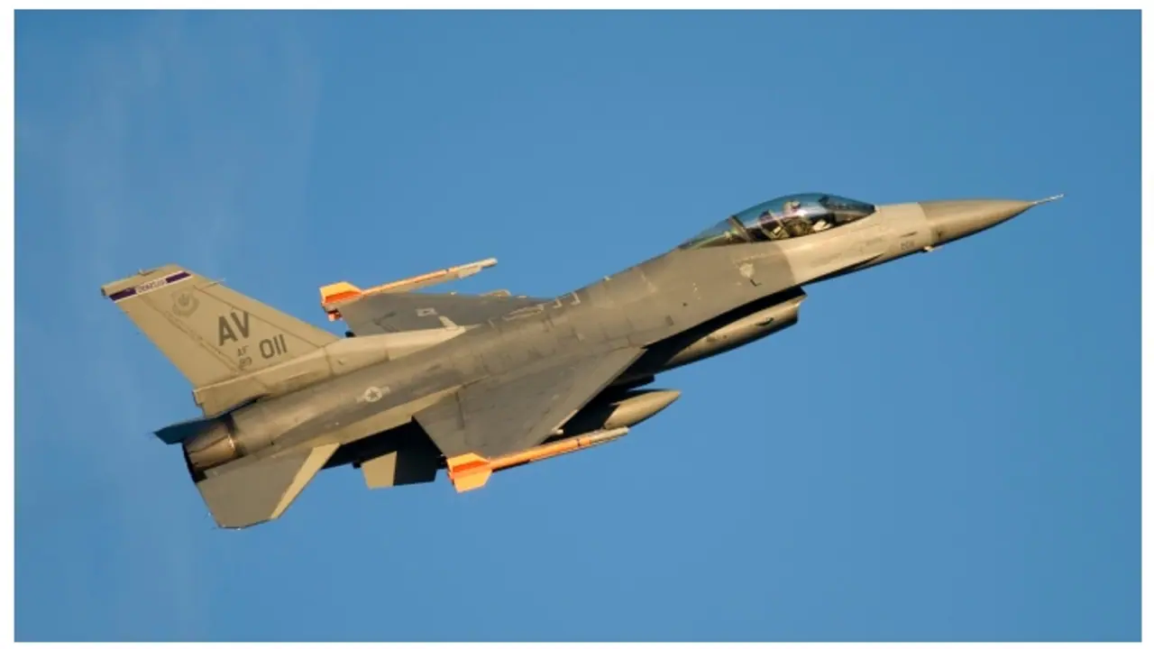 F 16 fighter jet F 16 fighter jet