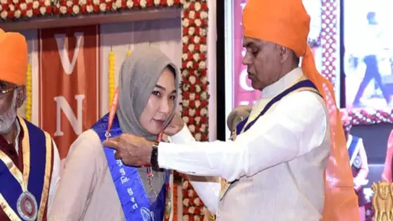 Razia Muradi Razia Muradi