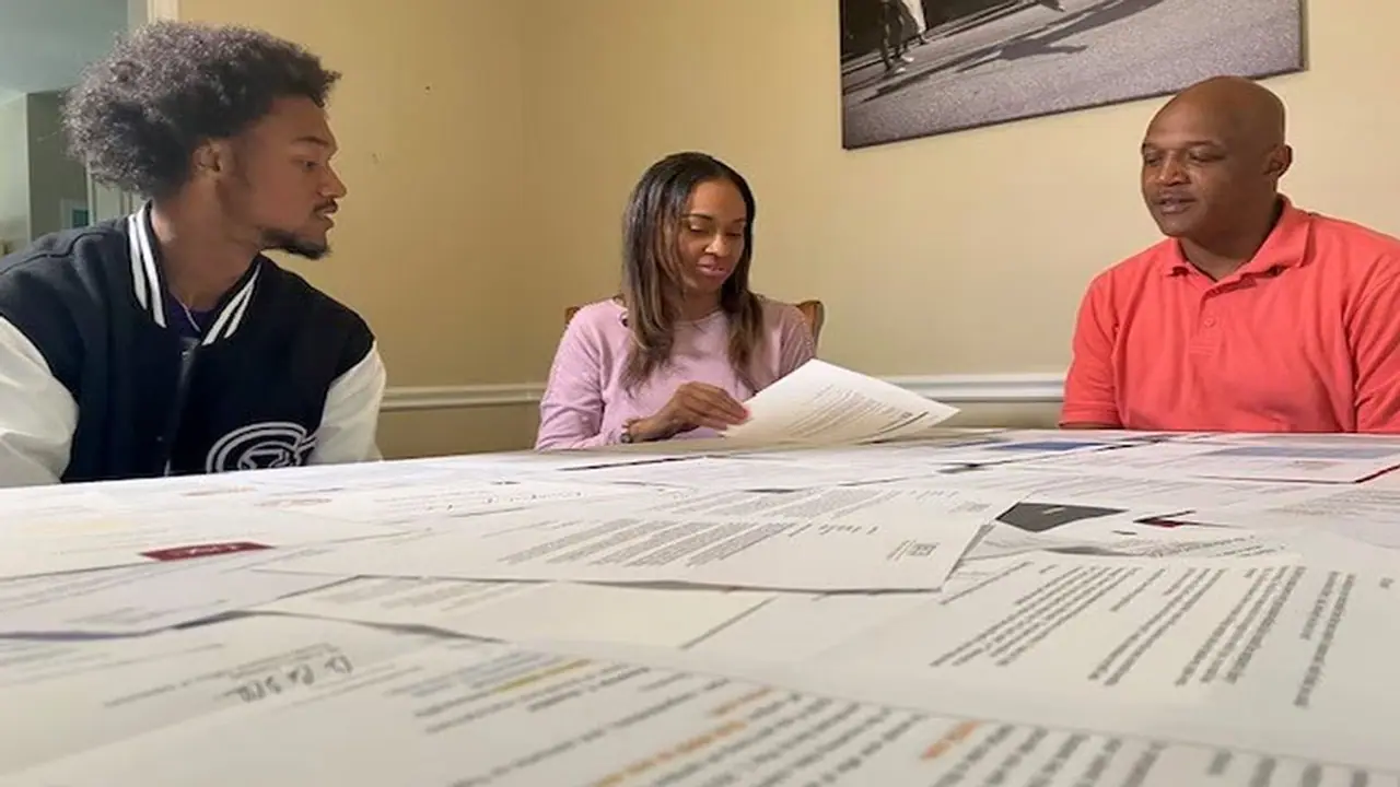 Regis Harris Regis Harris