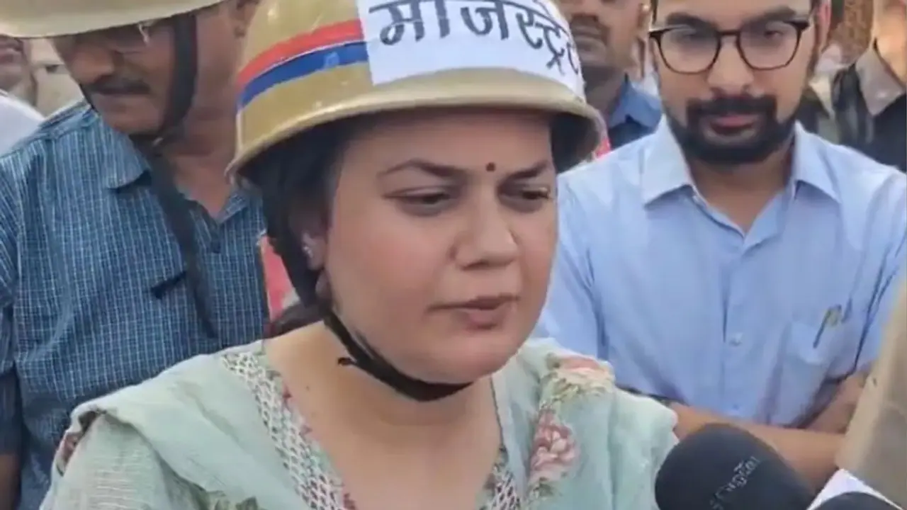 Barmer Collector Tina Dabi Barmer Collector Tina Dabi