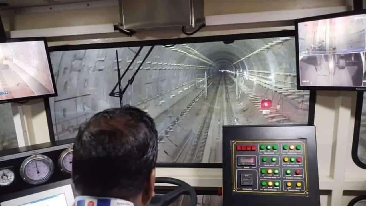 Indias first underground metro section of Howrah station will open tomorrow and will travel 529 meters in 45 seconds bsm Indias first underground metro section of Howrah station will open tomorrow and will travel 529 meters in 45 seconds bsm