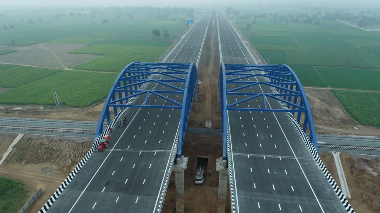 Delhi Mumbai Expressway Delhi Mumbai Expressway