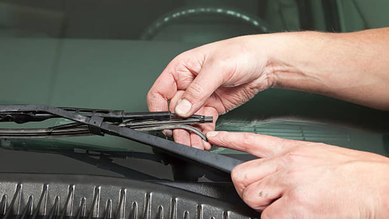 wiper blades get damaged stb wiper blades get damaged stb