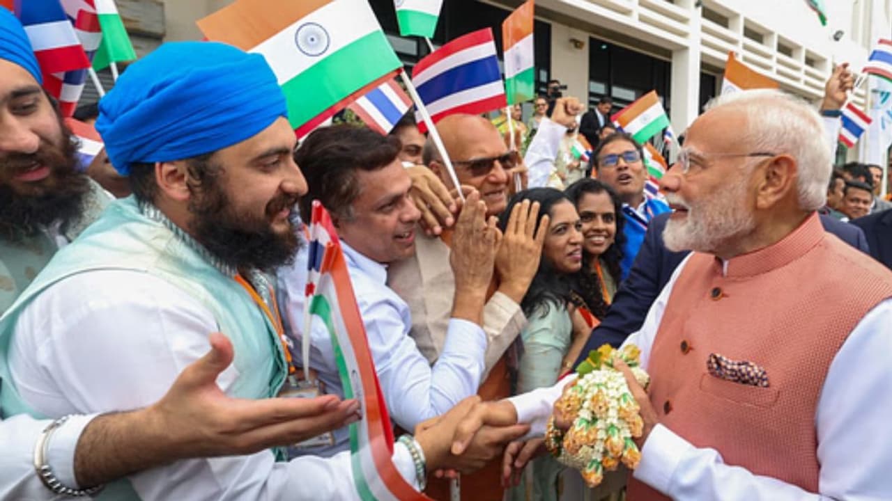 modi in thailand modi in thailand
