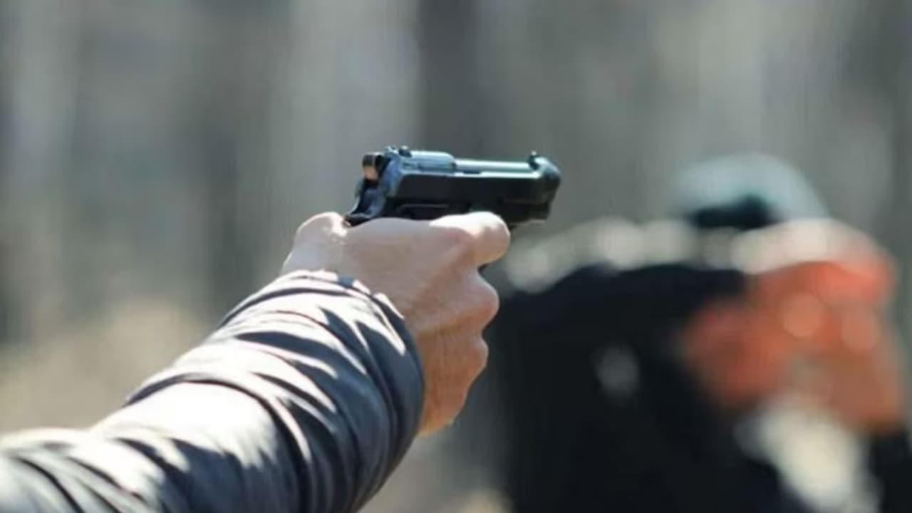 फ्लोरिडा विश्वविद्यालय में गोलीबारी में दो लोगों की मौत