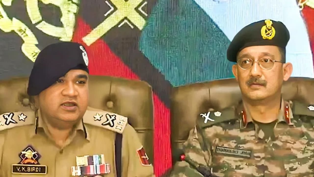 48 घंटे में मारे गए 6 आतंकवादी मारे गए 48 घंटे में मारे गए 6 आतंकवादी मारे गए