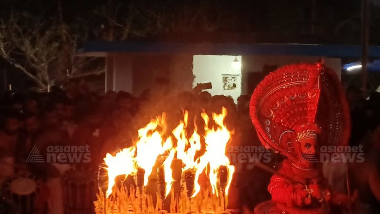 vishakandan theyyam