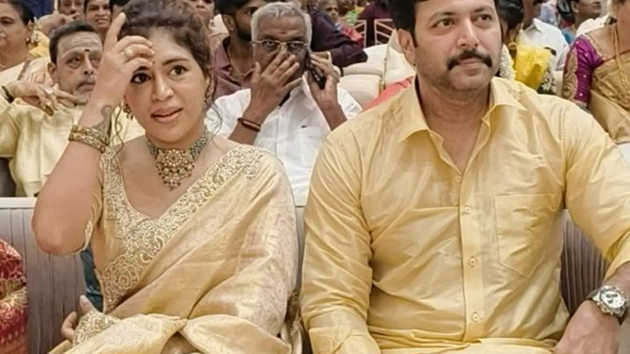 Aarti Ravi Mohan Aarti Ravi Mohan