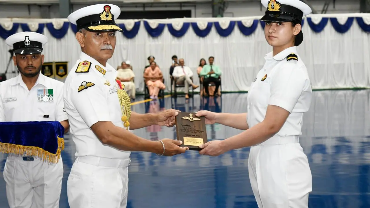 Sub Lieutenant Aastha Poonia