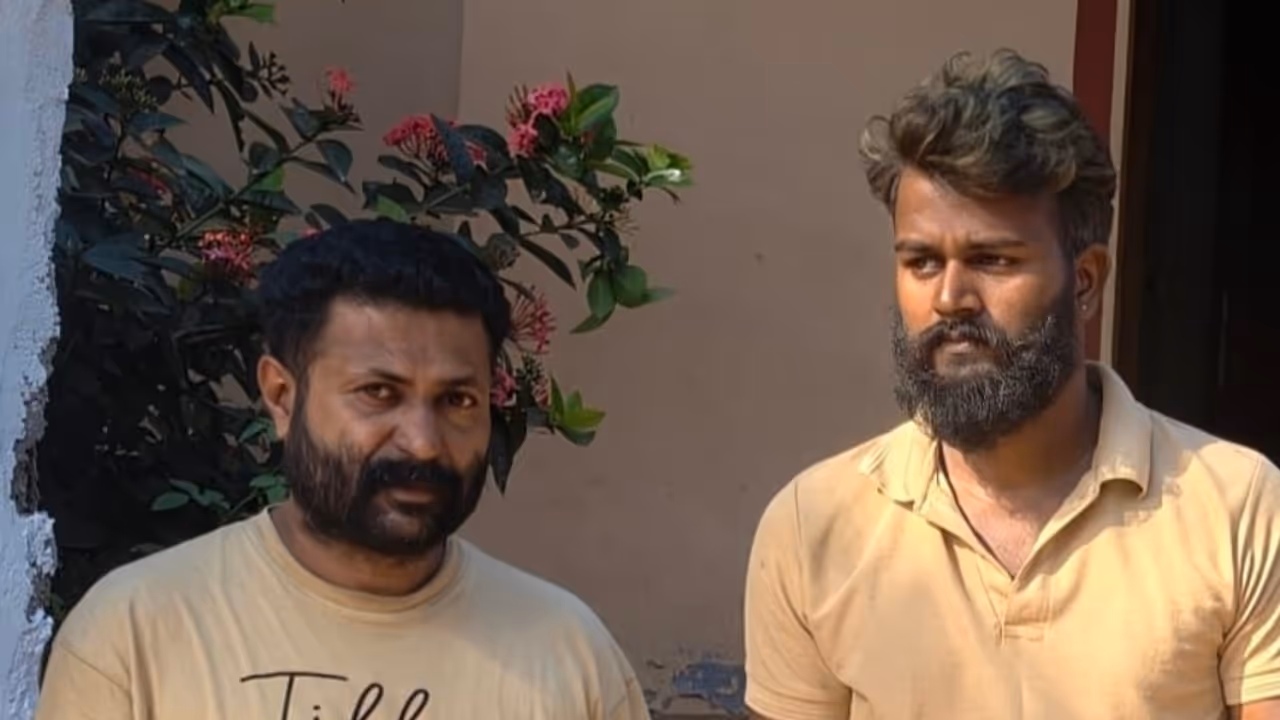 two arrested after dumping ganja during vehicle check in parasala two arrested after dumping ganja during vehicle check in parasala