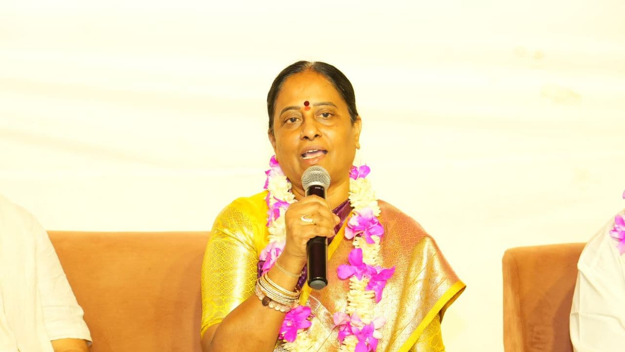 Konda surekha