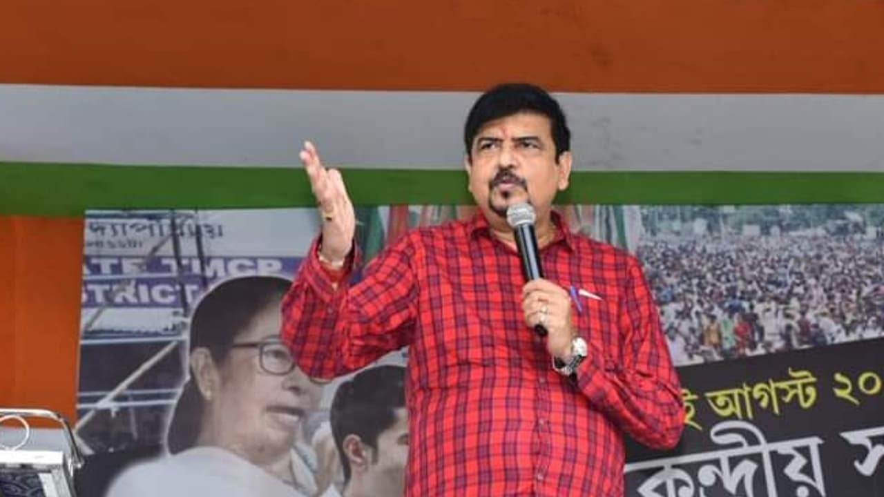 Marathon search Sujit Bose s house was searched ED came out in municipal recruitment corruption case bsm Marathon search Sujit Bose s house was searched ED came out in municipal recruitment corruption case bsm