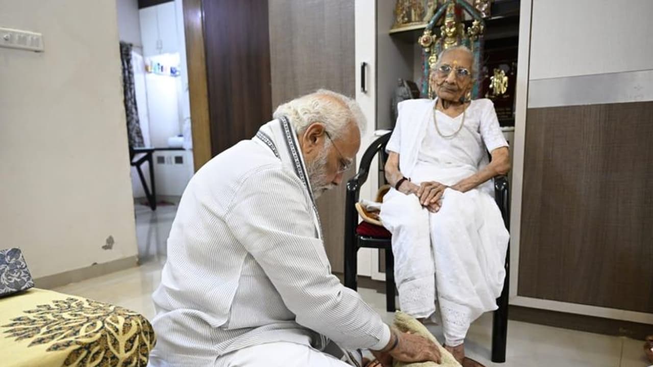 Narendra Modi and mother Narendra Modi and mother