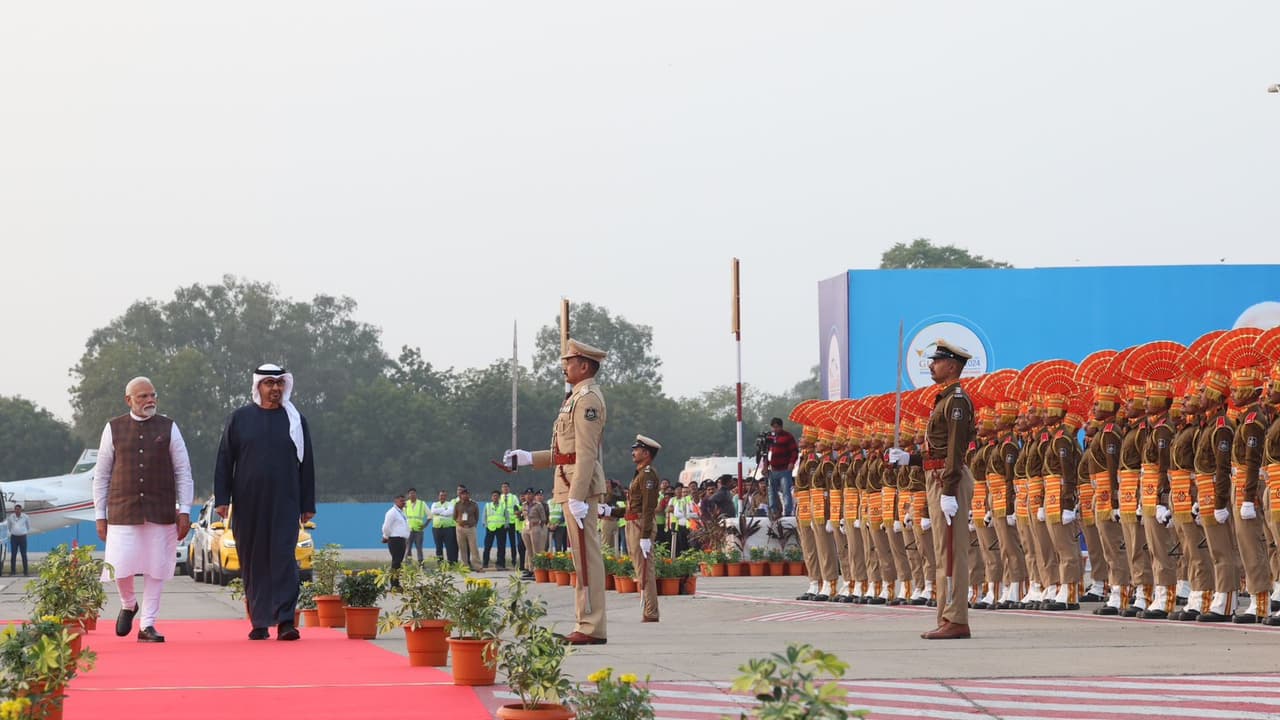 PM Modi roadshow with UAE President PM Modi roadshow with UAE President