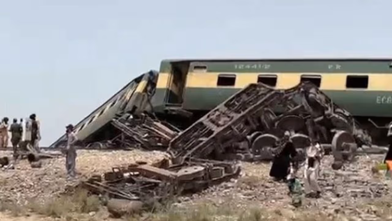 Pakistan Train Accident Pakistan Train Accident