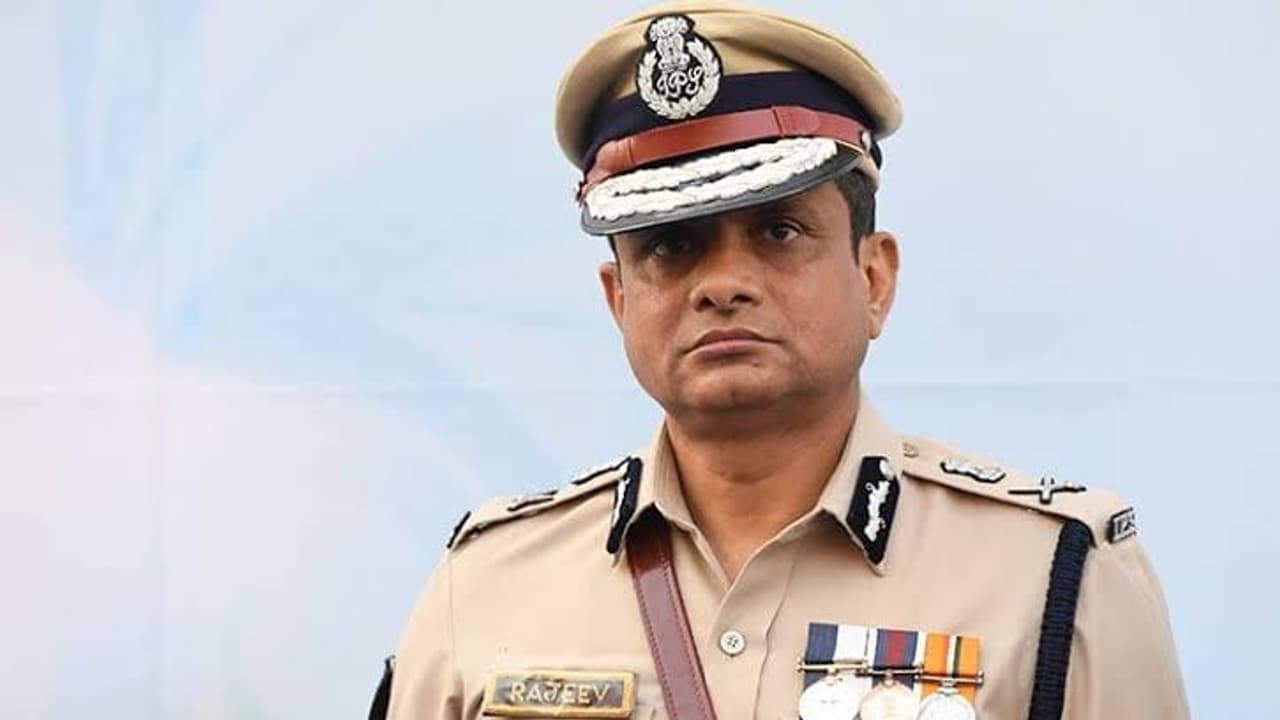 Mamata Banerjees cabinet decision DG of State Police is Rajeev Kumar bsm Mamata Banerjees cabinet decision DG of State Police is Rajeev Kumar bsm