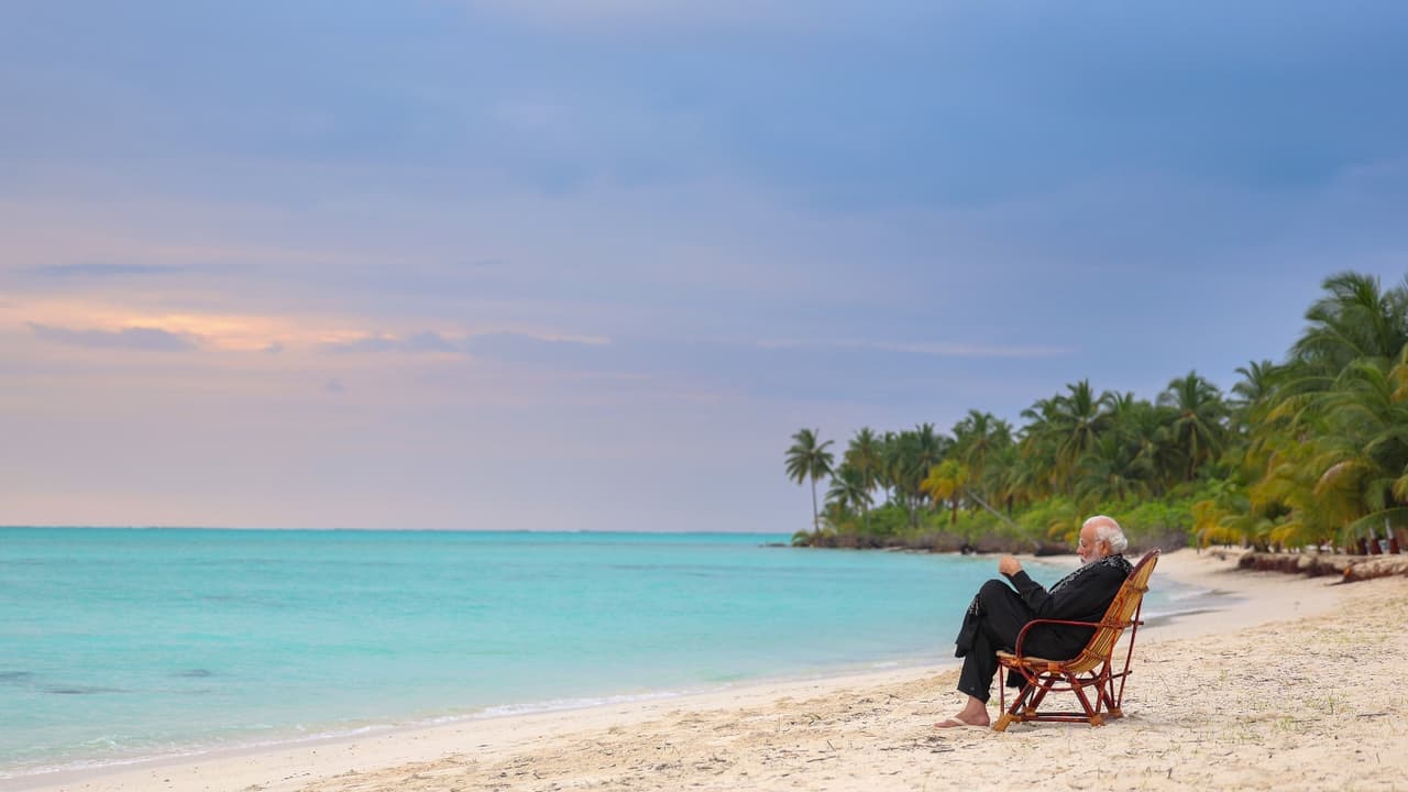 PM Modi on Lakshadweep visit Enjoy the beach along with snorkeling bsm PM Modi on Lakshadweep visit Enjoy the beach along with snorkeling bsm