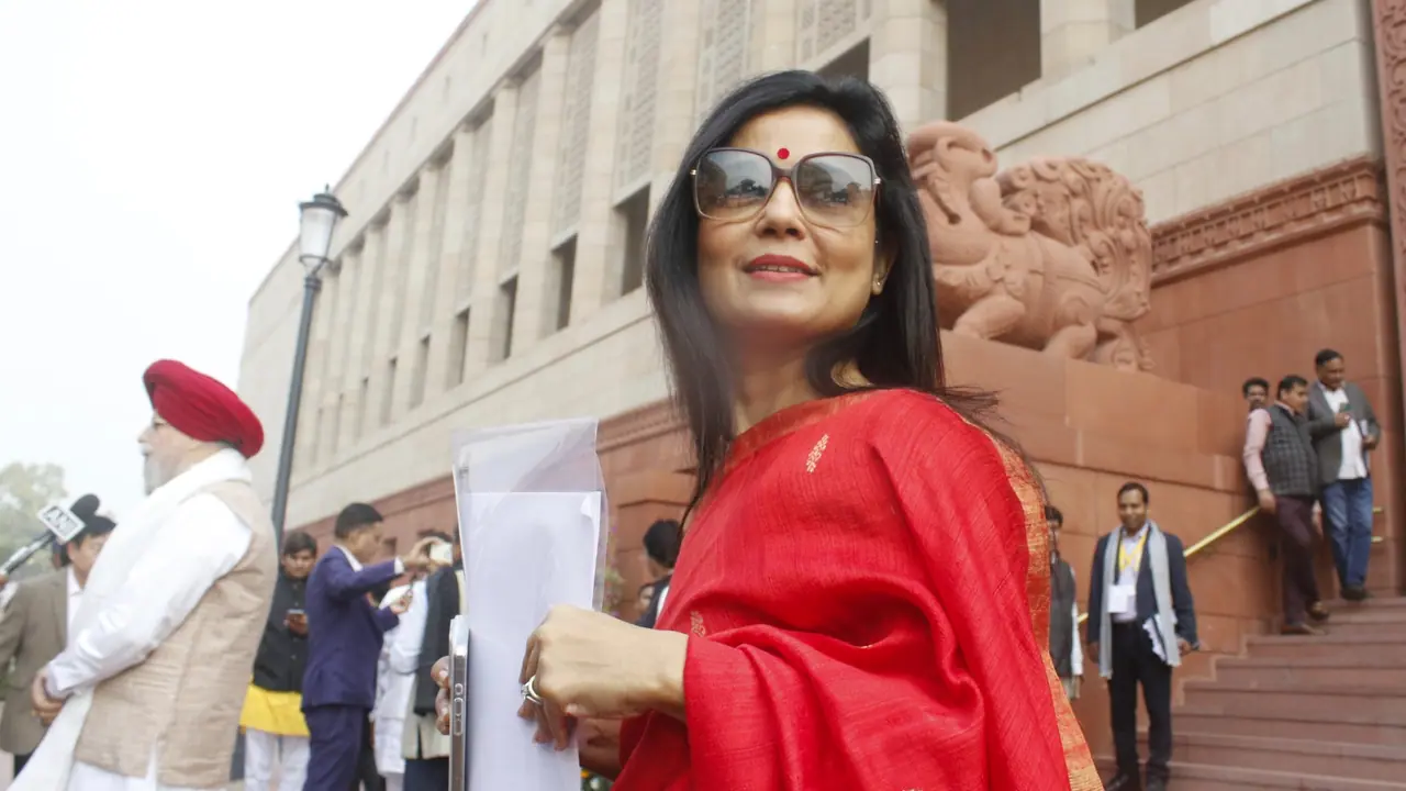 Lok Sabha panel has written to the housing ministry asking Mahua Moitra to vacate the bungalow bsm Lok Sabha panel has written to the housing ministry asking Mahua Moitra to vacate the bungalow bsm