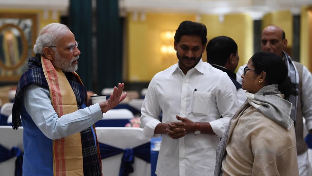 PM MODI MAMATA PM MODI MAMATA