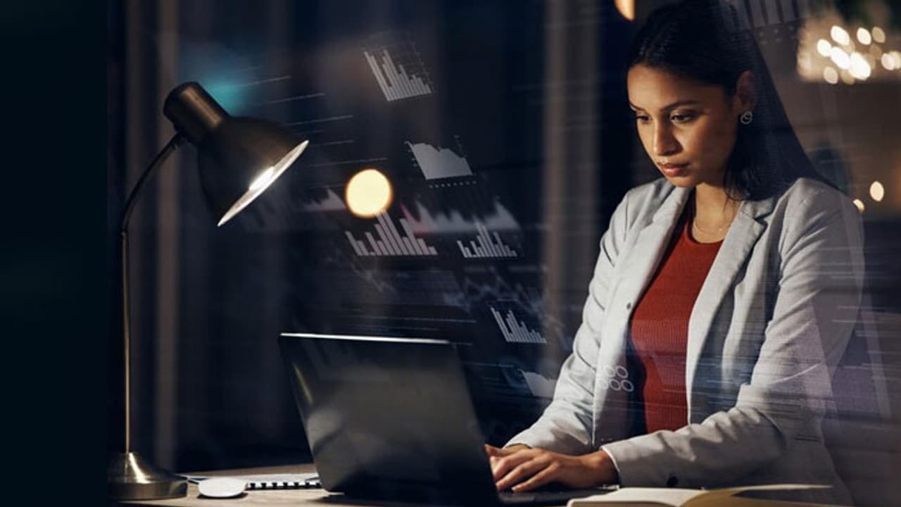 Woman Trader Woman Trader