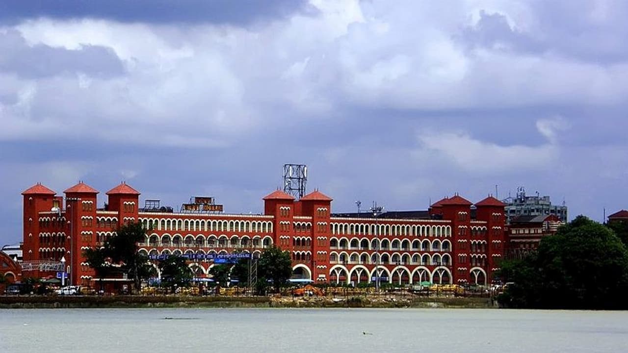 howrah station