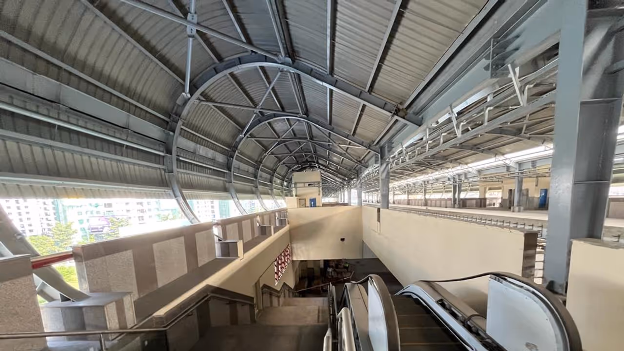 Swapnabhor metro station