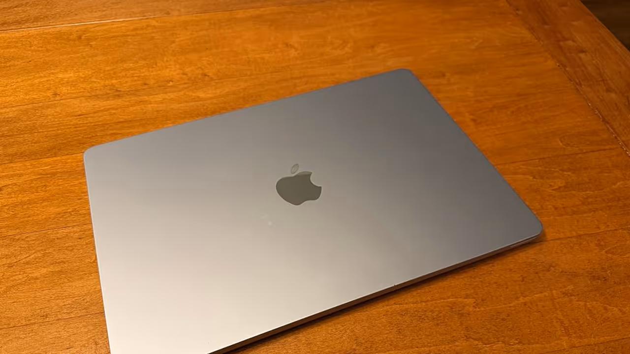 Macbook