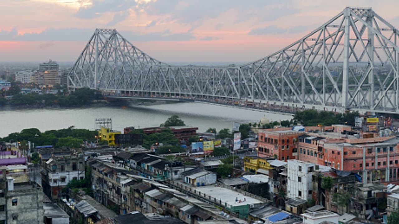 Iconic Howrah Bridge to undergo in depth health checkup IIT Madras team to be engaged 