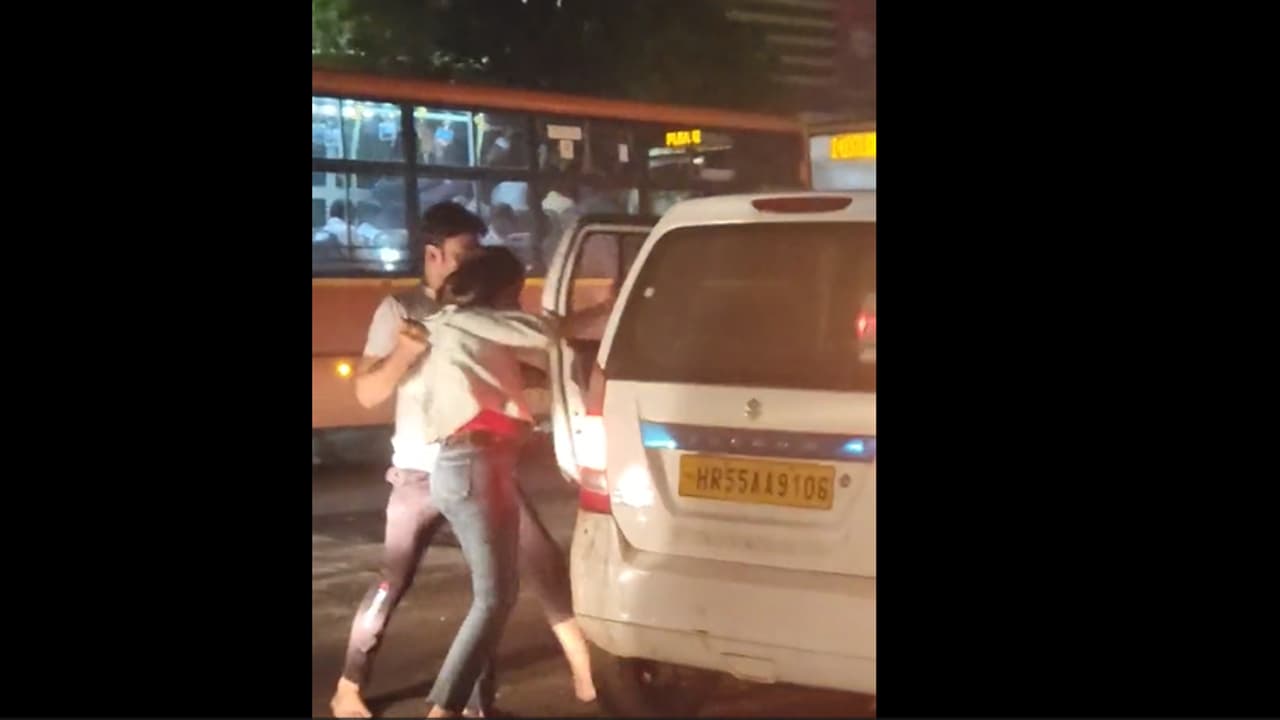 Delhi Girl Delhi Girl