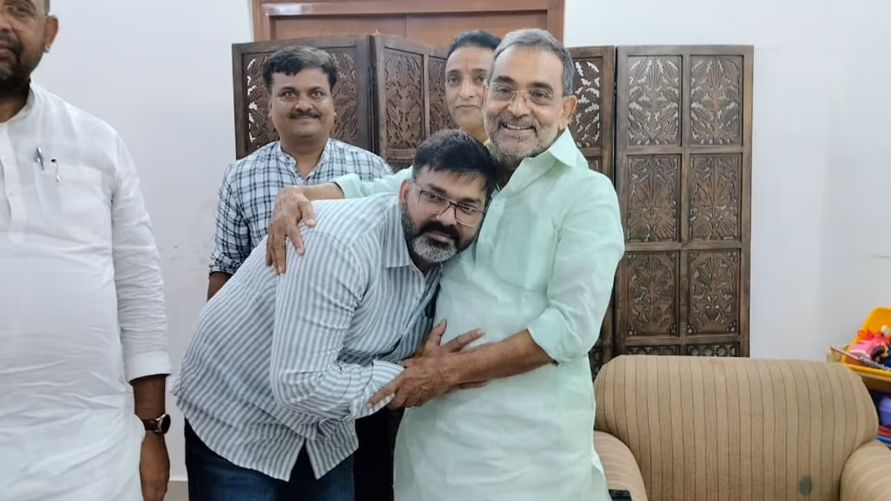 pawan singh and uprendra kushwaha pawan singh and uprendra kushwaha