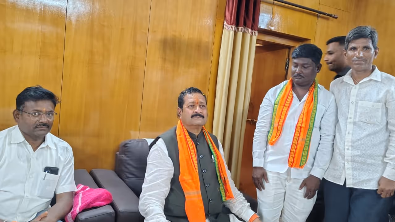 basanagouda patil yatnal Kesari Samiti