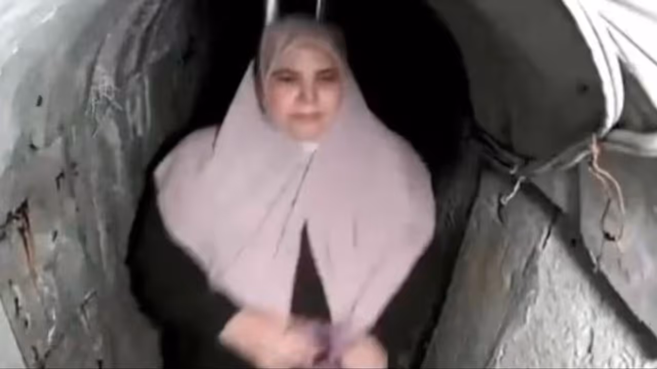 Yahya Sinwar's widow escapes Gaza Yahya Sinwar's widow escapes Gaza