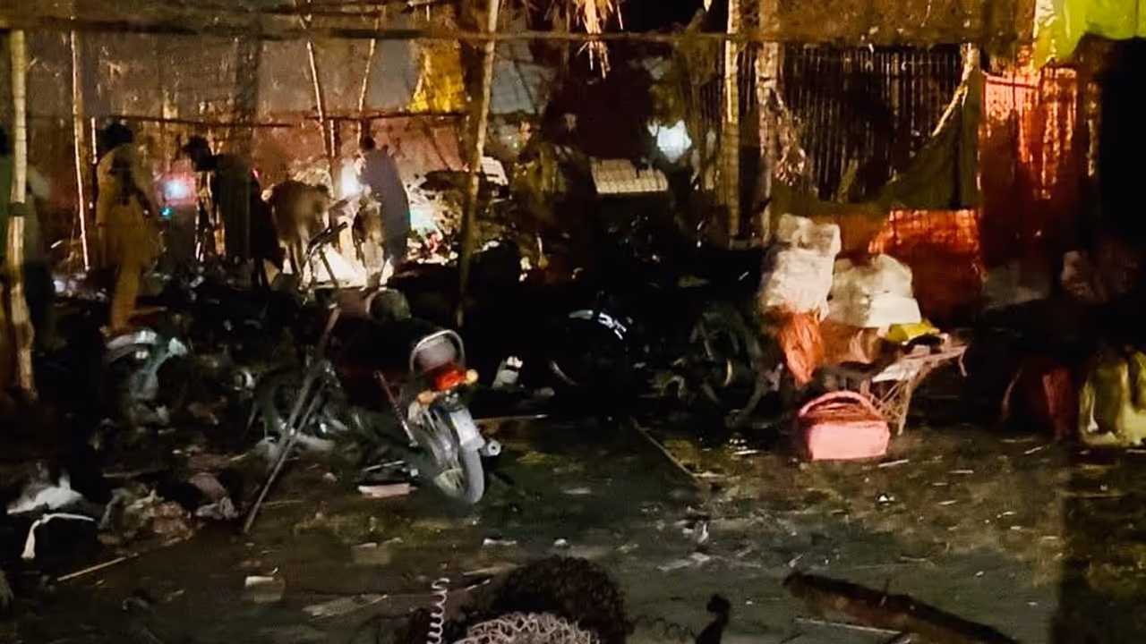 Blast At Taxi Stand in Pakistan's Chaman