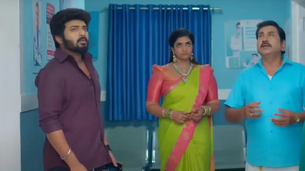 Karthigai Deepam 2 Serial Crossed 1000 Episodes