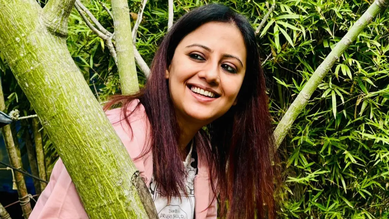 manali dey manali dey