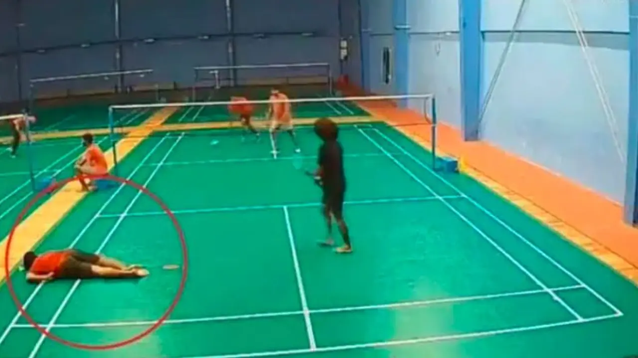  Young Man Dies Suddenly While Playing Badminton