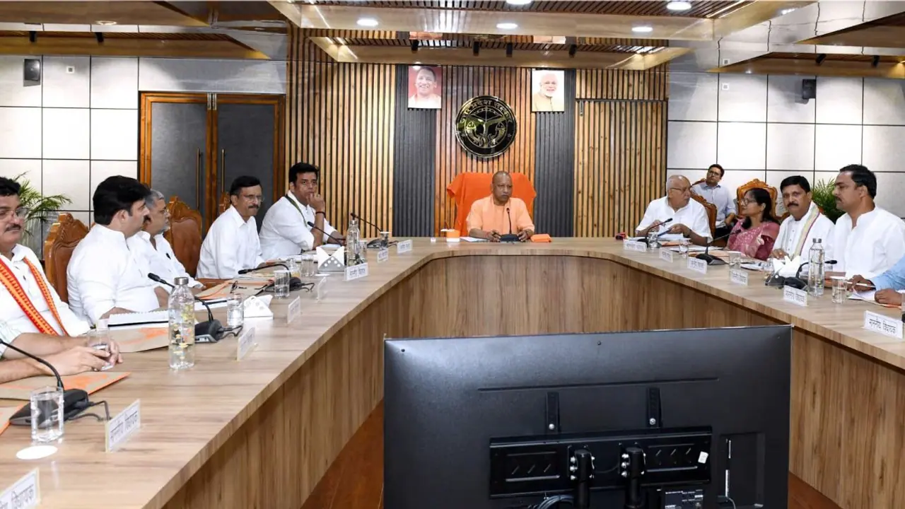 CM Yogi Adityanath CM Yogi Adityanath