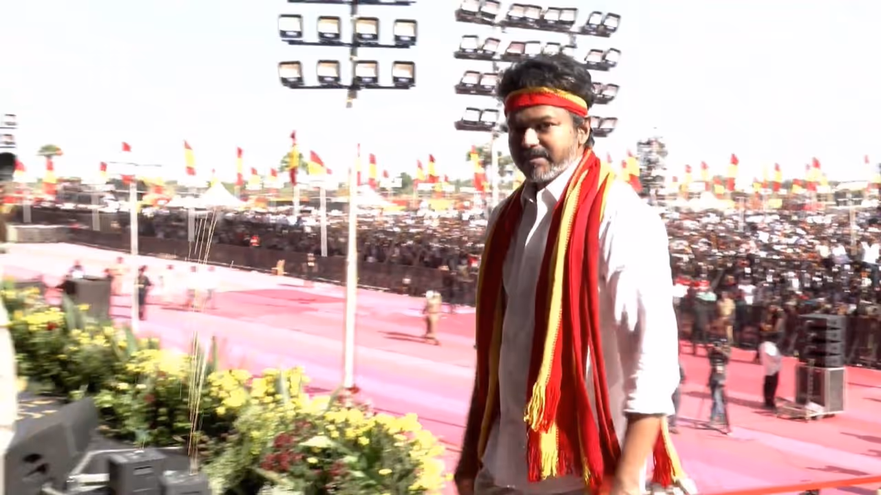 விஜய்க்கு தான் ஓட்டு என்று கூறும் அஜித் ரசிகர் வீடியோ