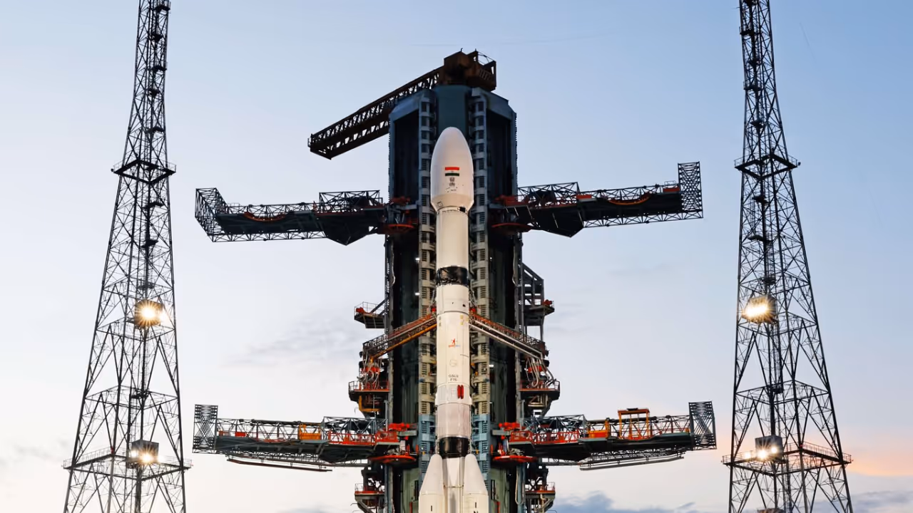 GSLV F16/NISAR