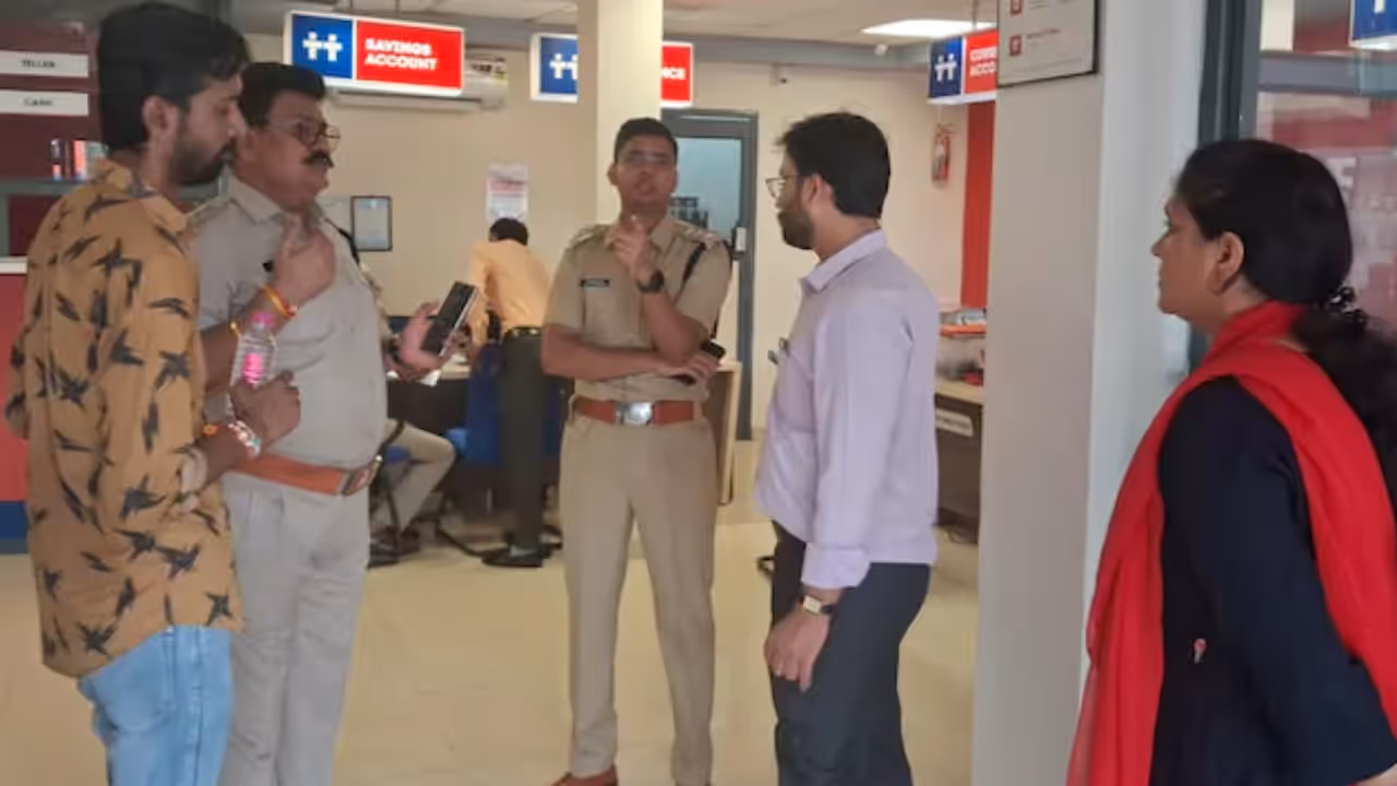 Esaf Small Finance bank robbery Esaf Small Finance bank robbery