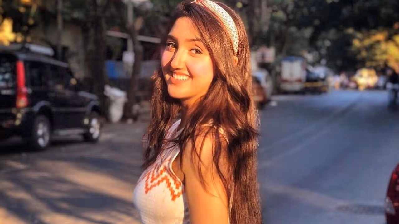 Bigg Boss 19 Ashnoor Kaur Age net Worth Education Bigg Boss 19 Ashnoor Kaur Age net Worth Education