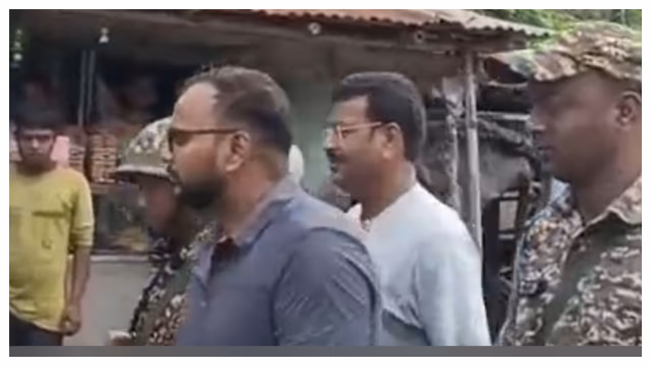 TMC MLA Jibankrishna Saha throws his mobile phone after seeing ED