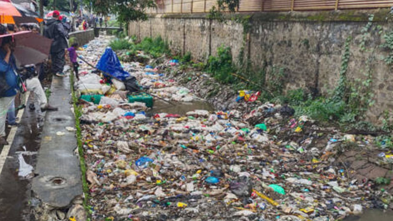 Amayizhanjan canal Amayizhanjan canal