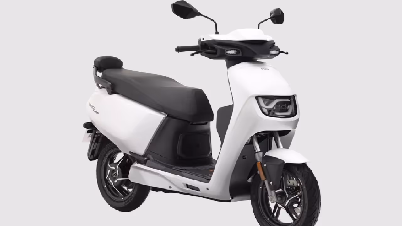 Hero Vida Electric Scooter bought by lakhs of people, Hero Vida Electric Scooter, Hero Vida Electric Scooter Safety Hero Vida Electric Scooter bought by lakhs of people, Hero Vida Electric Scooter, Hero Vida Electric Scooter Safety