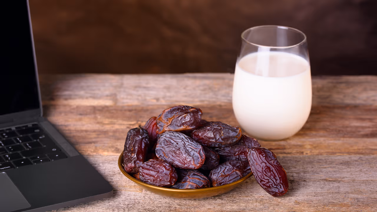 dates milk dates milk