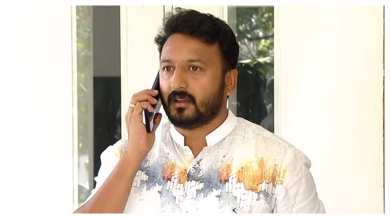 rahul mamkootathil rahul mamkootathil