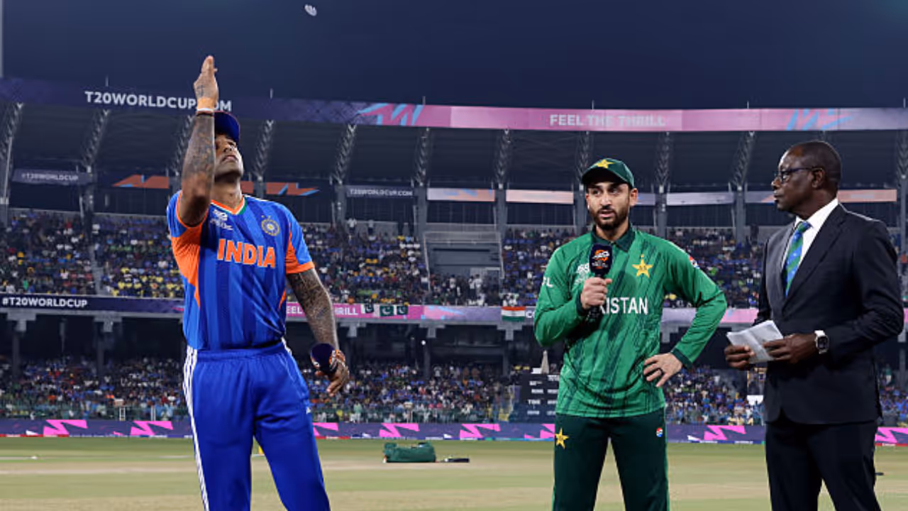 Suryakumar Yadav Salamn Agha Toss Suryakumar Yadav Salamn Agha Toss