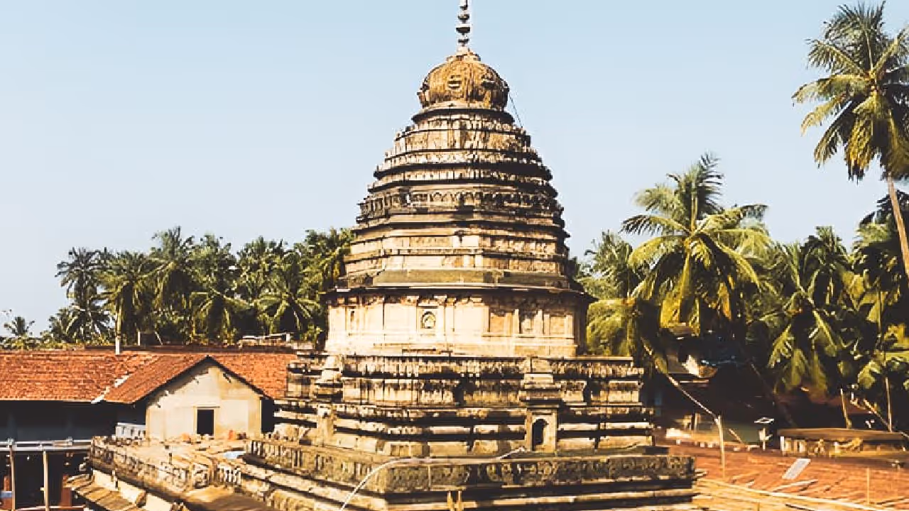 Devotee Dies Of Heart Attack After Gokarna Temple Visit On Shivaratri Devotee Dies Of Heart Attack After Gokarna Temple Visit On Shivaratri