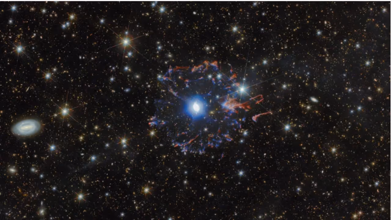 Cat's Eye Nebula Cat's Eye Nebula
