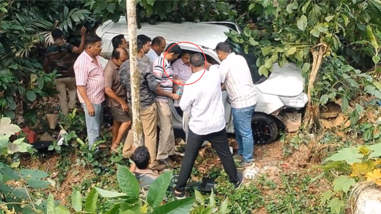 Car plunges into gorge near Madikeri coffee estate, driver survives Car plunges into gorge near Madikeri coffee estate, driver survives